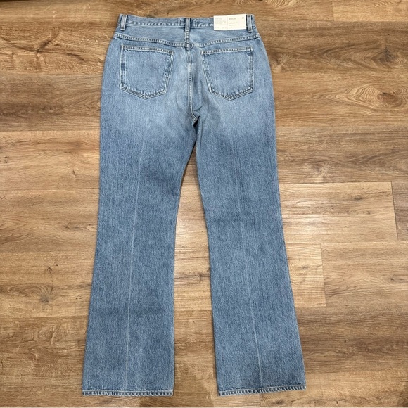 Agolde Vintage High Rise Flare Jeans in Clamour - Picture 5 of 11